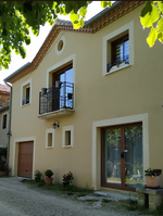 la Corconne, un camping et une guninguette en pleine nature